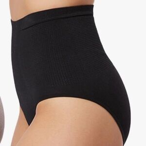 Skinny Girl Black Smoothers and Shapers Shaping Seamless Briefs Size Large EUC